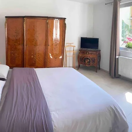 Flat Apartment